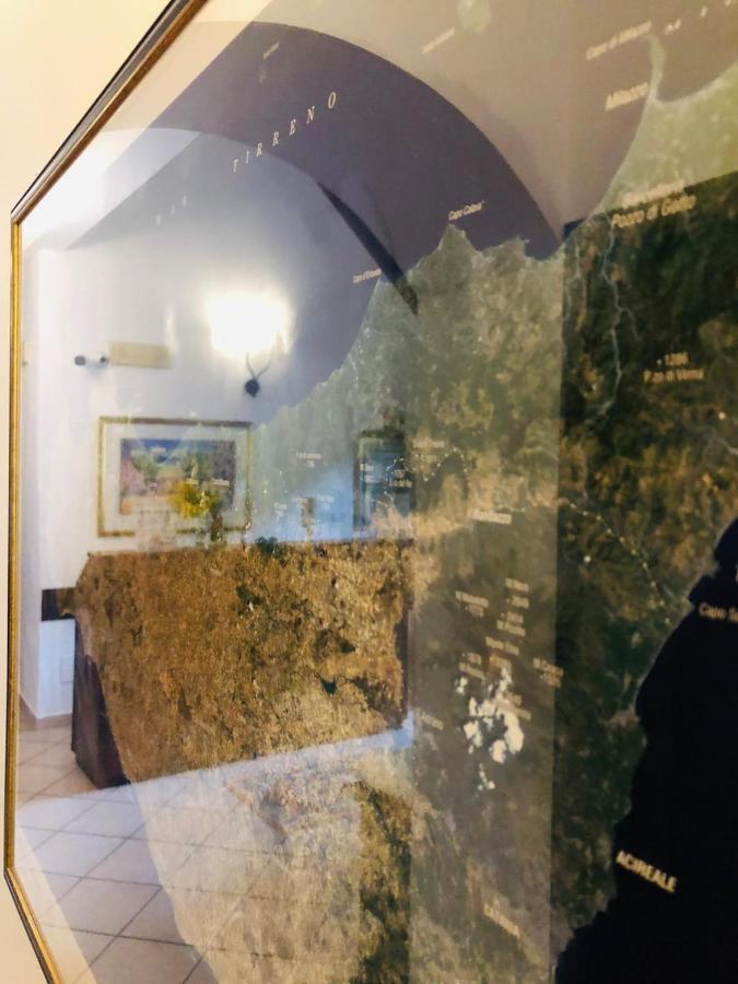 Hotel Santa Lucia à Capo dʼOrlando Extérieur photo